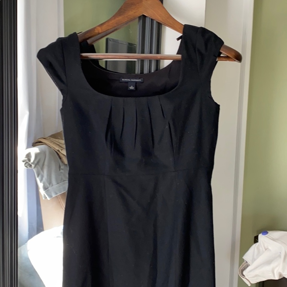 Banana Republic dress LBD EUC size 0